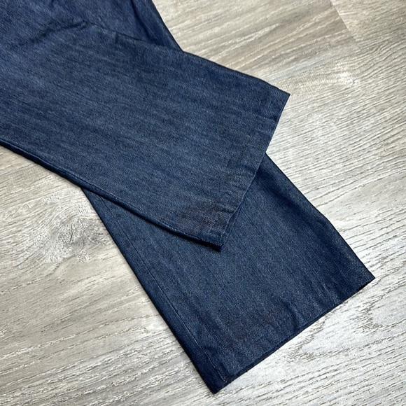 Kate Spade Women’s High Rise Curvy Straight Leg Ankle Jeans in Dark Blue Sz 00 - Picture 4 of 11